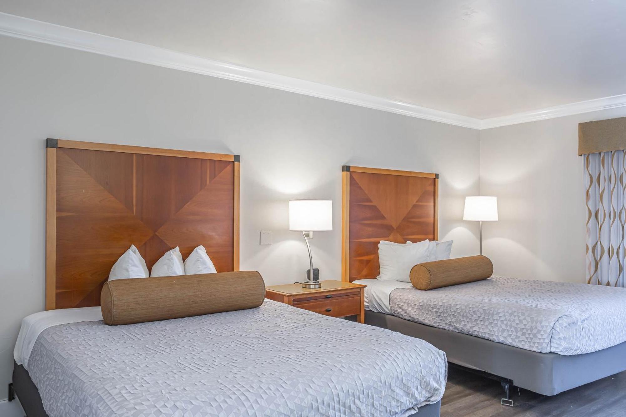 Aloha Inn Arroyo Grande Rum bild